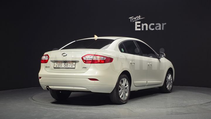 Renault SM3 2014 — 2