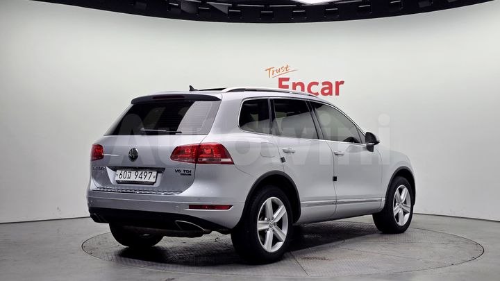 Volkswagen Touareg 2014 — 2