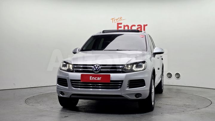Volkswagen Touareg 2014 — 3