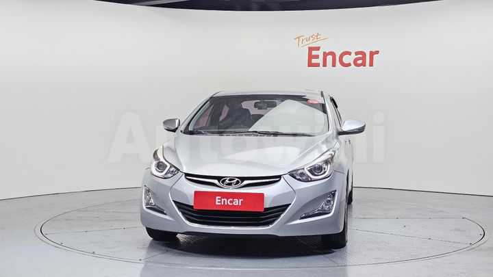 Hyundai Avante 2014 — 3