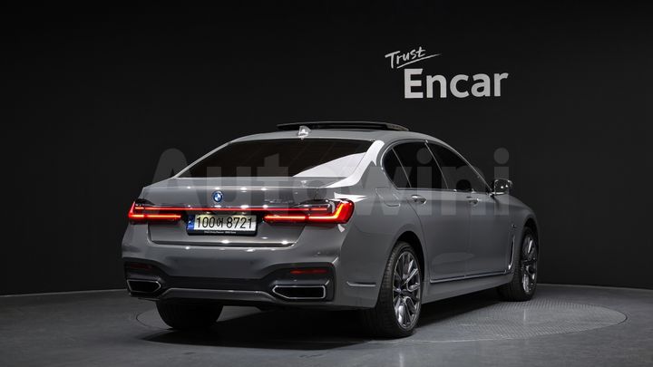 BMW 7 Series 2022 — 2