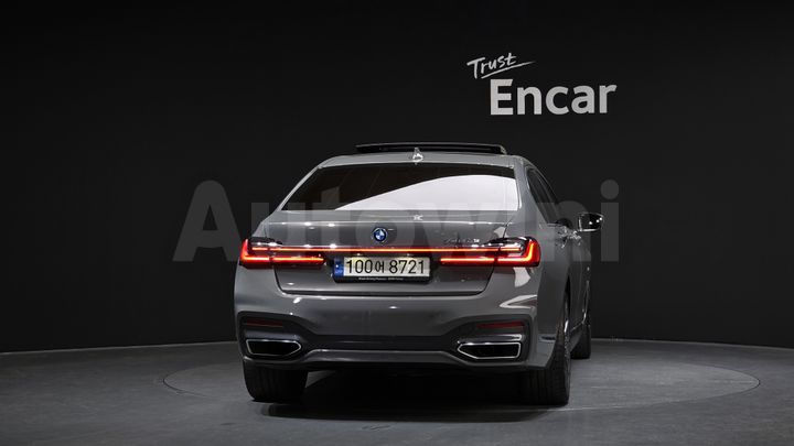 BMW 7 Series 2022 — 4
