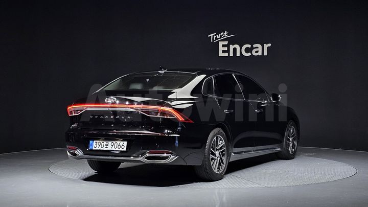 Hyundai Grandeur 2021 — 2