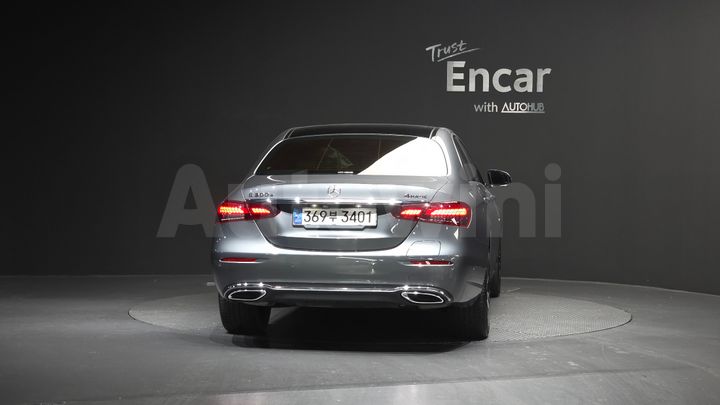 Mercedes-Benz E Class 2021 — 4