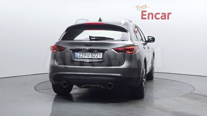 Infiniti FX 2010 — 3