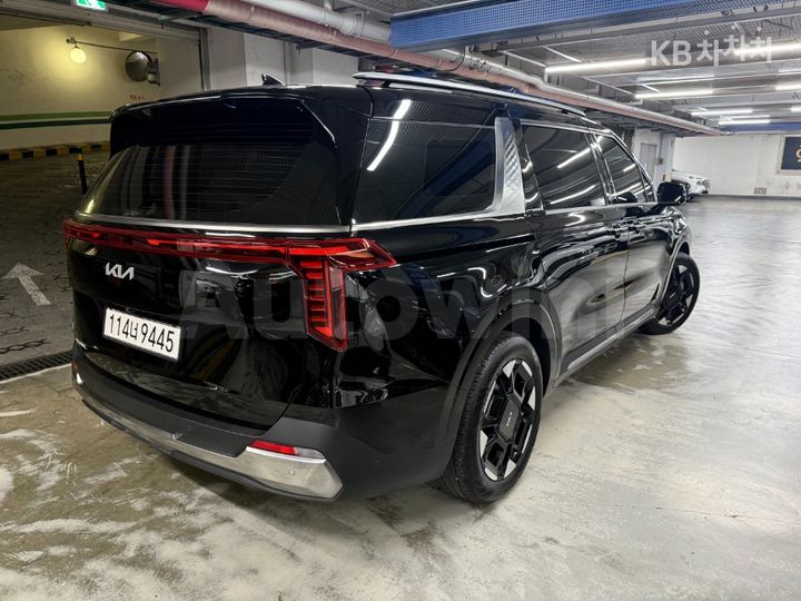 Kia Carnival 2024 — 4