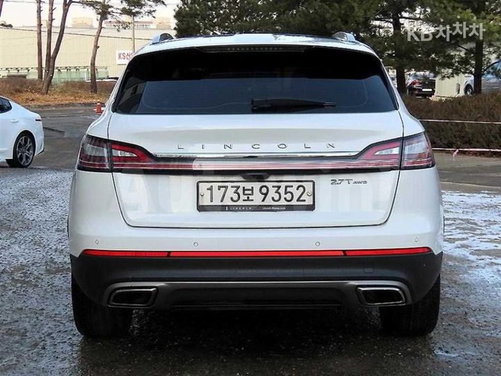 Lincoln Nautilus 2020 — 4
