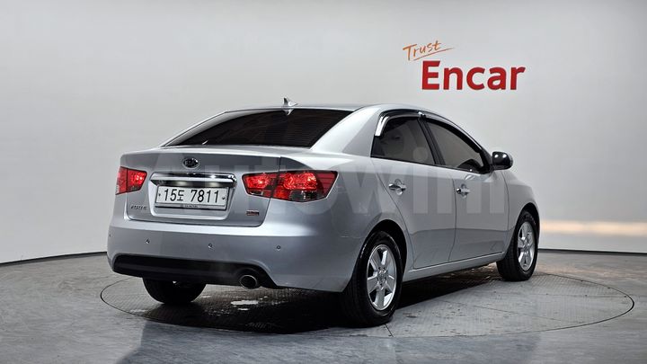 Kia Forte 2012 — 2