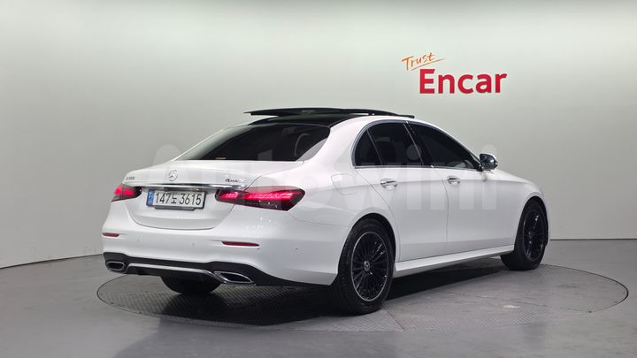 Mercedes-Benz E Class 2021 — 2