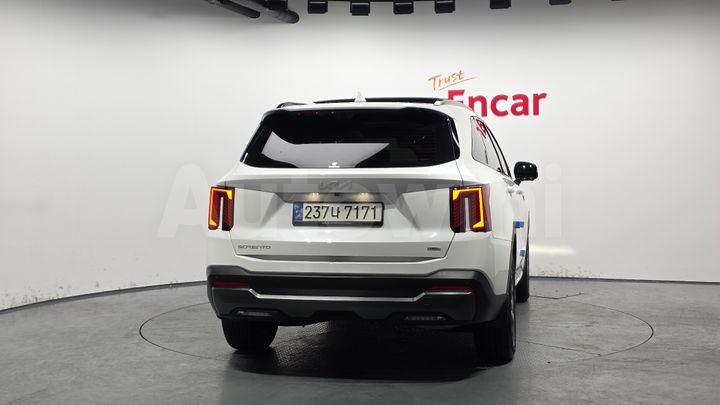 Kia Sorento 2024 — 4