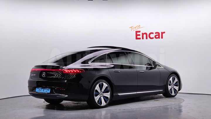 Mercedes-Benz EQS 2022 — 2