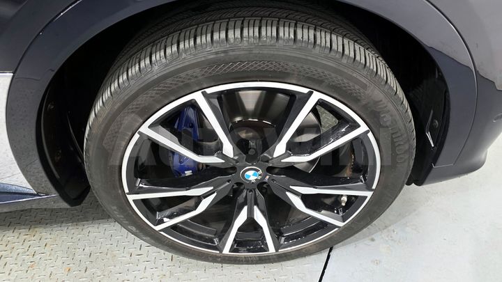 BMW X7 2021 — 5