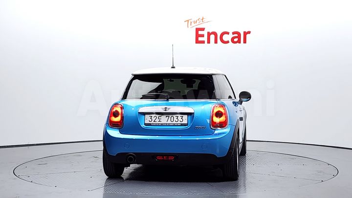 Mini Cooper 2015 — 4