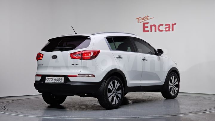 Kia Sportage 2011 — 2
