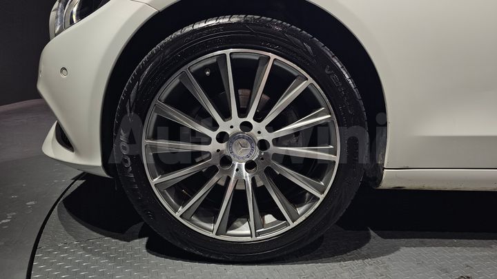 Mercedes-Benz C Class 2017 — 5
