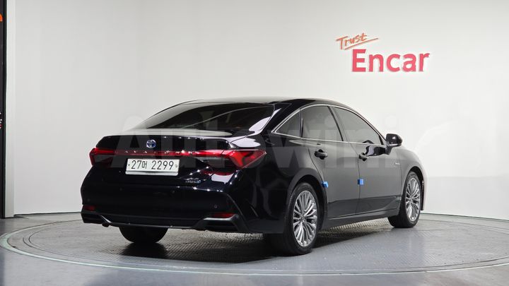 Toyota Avalon 2019 — 2