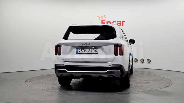 Kia Sorento 2025 — 4