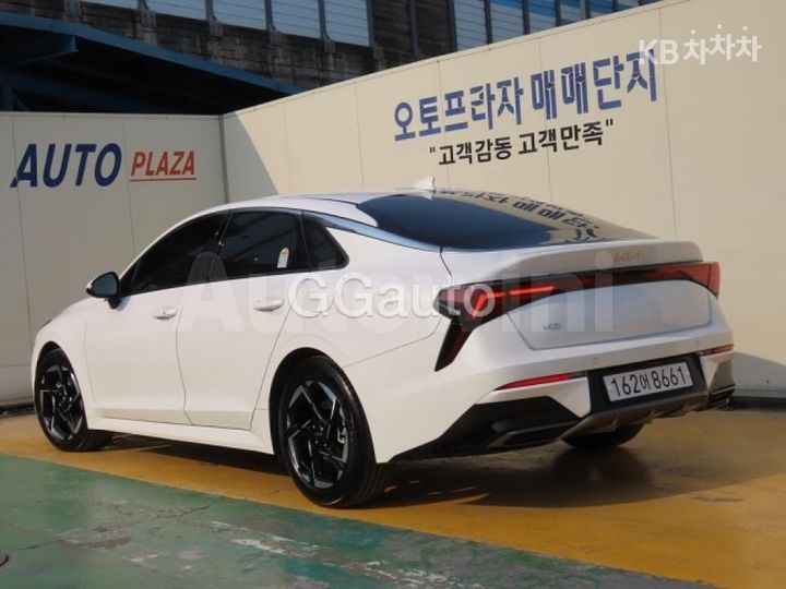 Kia K5 2025 — 3