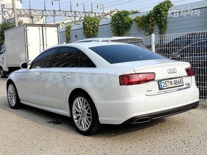 Audi A6 2016 — 3