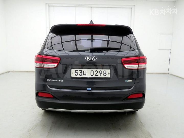 Kia Sorento 2016 — 3