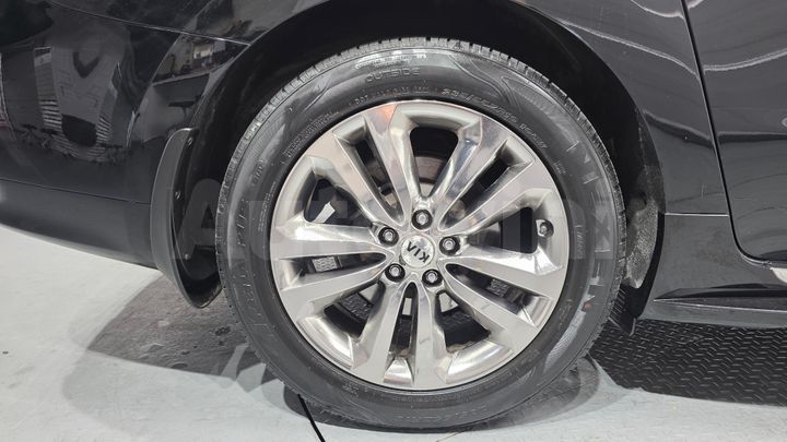 Kia Carnival 2017 — 5