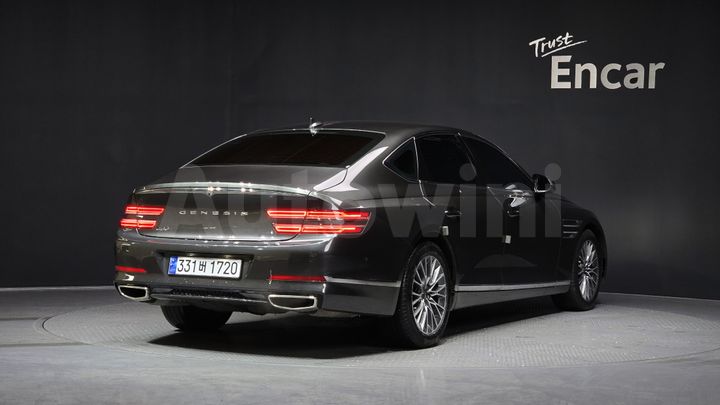 Genesis G80 2022 — 2