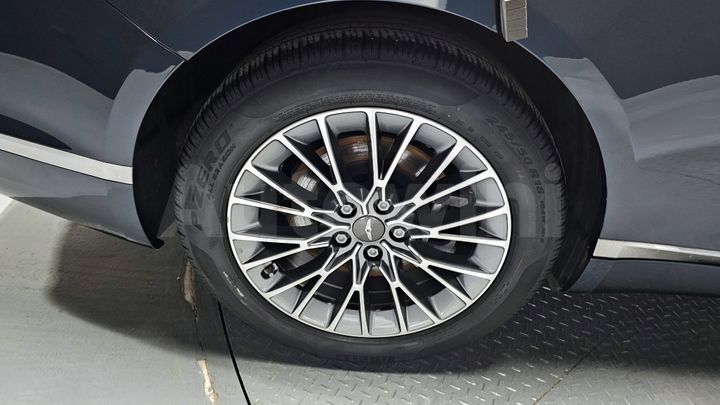 Genesis G80 2022 — 5