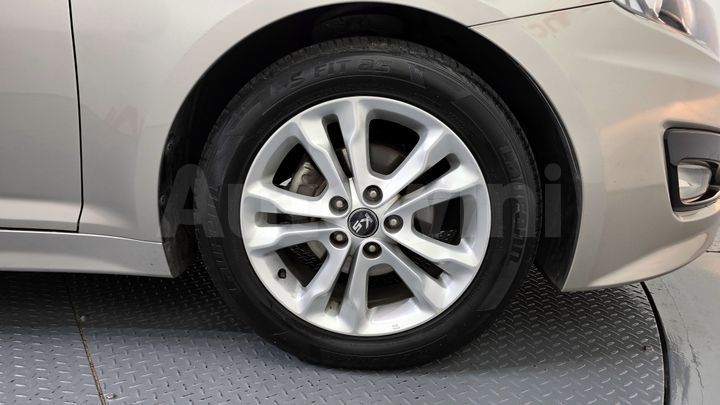 Kia K5 2011 — 5