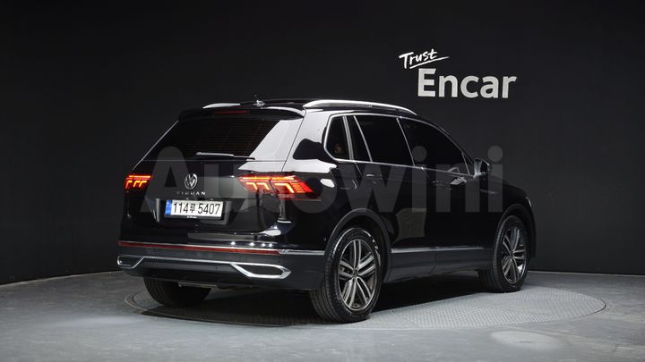 Volkswagen Tiguan 2024 — 2