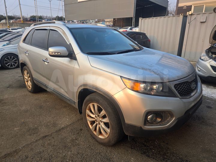 Kia Sorento 2010 — 3