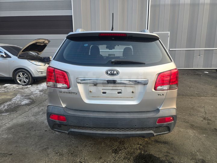 Kia Sorento 2010 — 5