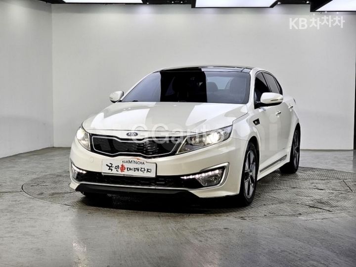 Kia K5 2012 — 2