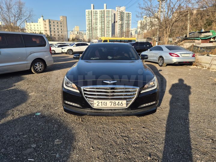 Hyundai Genesis