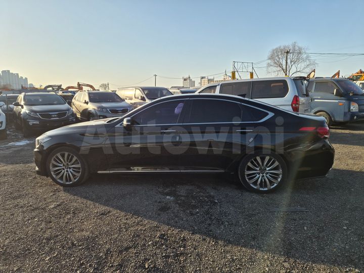 Hyundai Genesis 2016 — 3