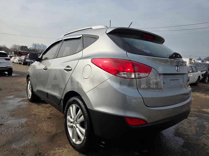 Hyundai Tucson 2010 — 4