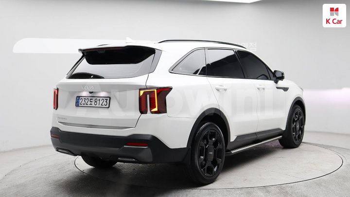 Kia Sorento 2025 — 4