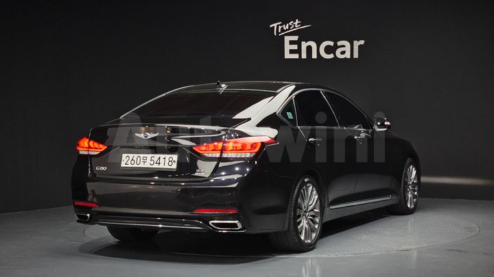 Genesis G80 2018 — 2