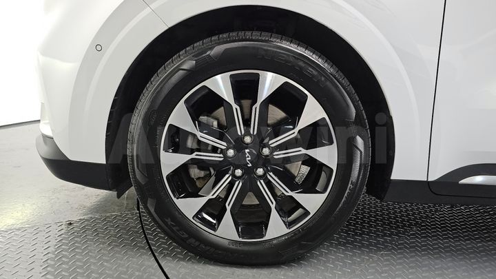Kia Carnival 2022 — 5