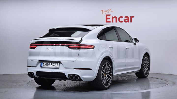Porsche Cayenne 2021 — 2