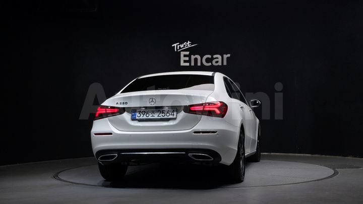 Mercedes Benz A Class 2022 — 4