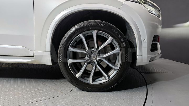 Volvo XC90 2017 — 5