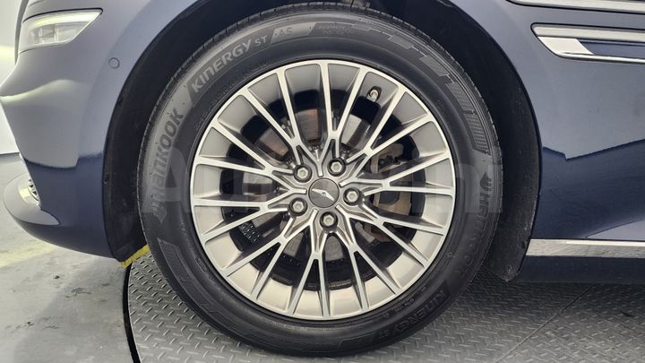 Genesis G80 2021 — 5