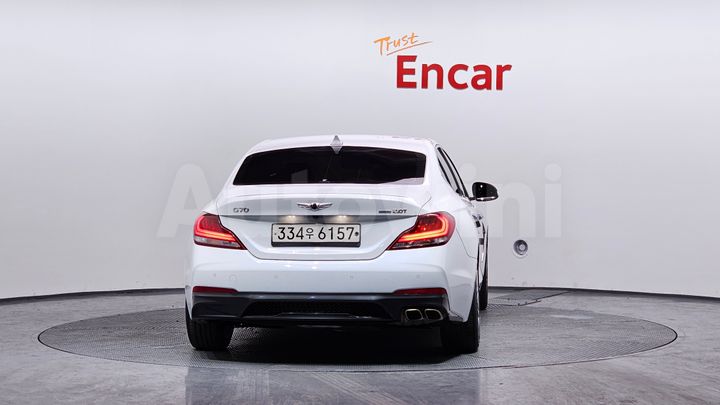Genesis G70 2020 — 4