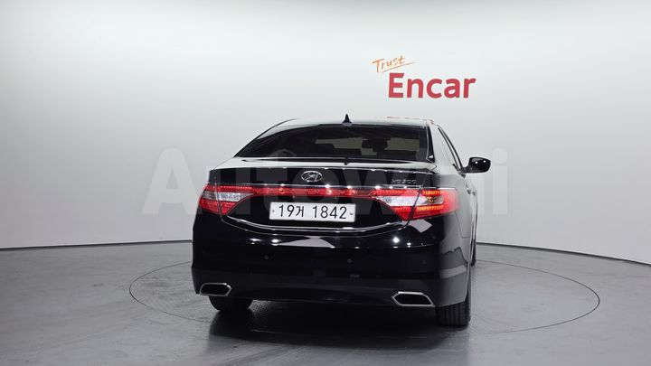 Hyundai Grandeur 2015 — 4