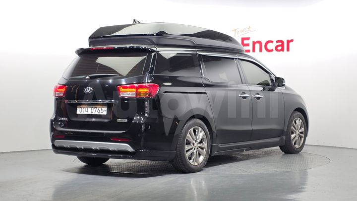 Kia Carnival 2016 — 2
