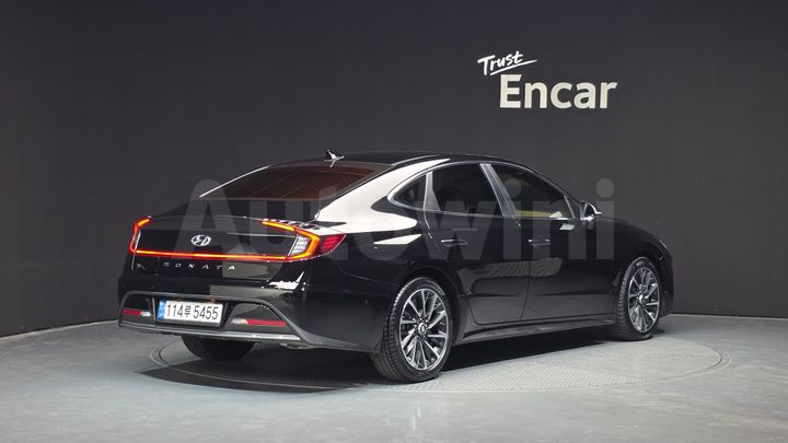 Hyundai Sonata 2023 — 2