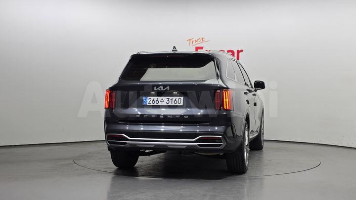 Kia Sorento 2022 — 4