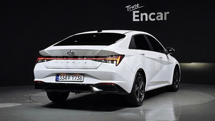 Hyundai Avante 2023 — 2