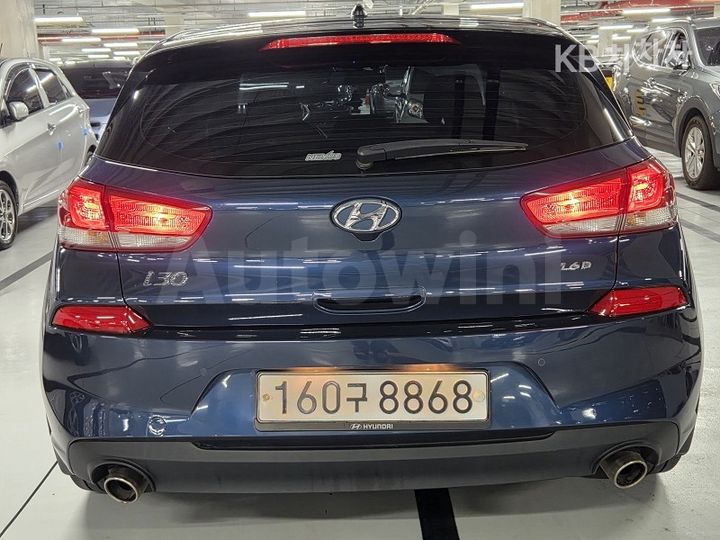 Hyundai i30 2017 — 5