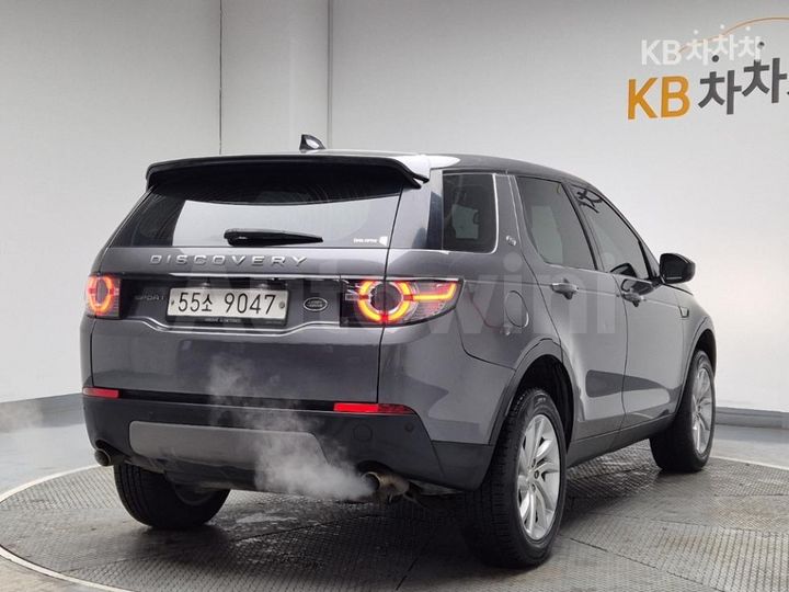Land Rover Discovery Sport 2019 — 3